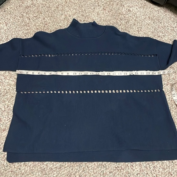 French connection oversized cut out turtleneck sweater with side slits - Picture 4 of 8